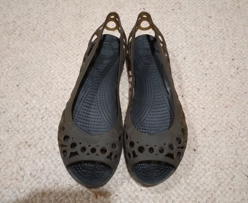 Sandały baleriny Crocs W-6 roz 36-37