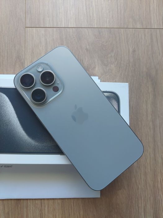 iPhone 15pro 128GB