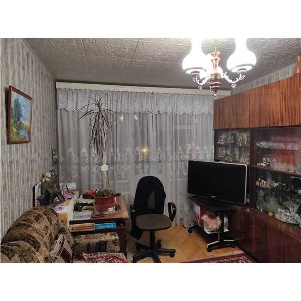 Продаж ліквідної 2 кімнатної квартири 5 хвилин від метро Армійська