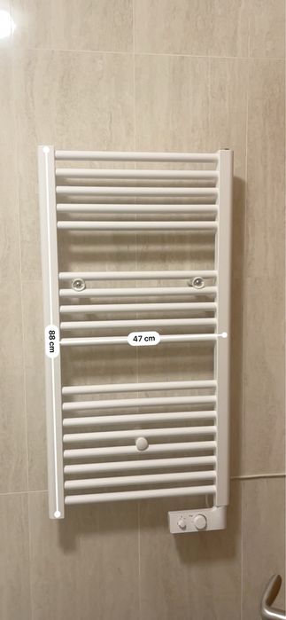 Toalheiro Elétrico / Seca-Toalhas – Branco (88x47 cm)
