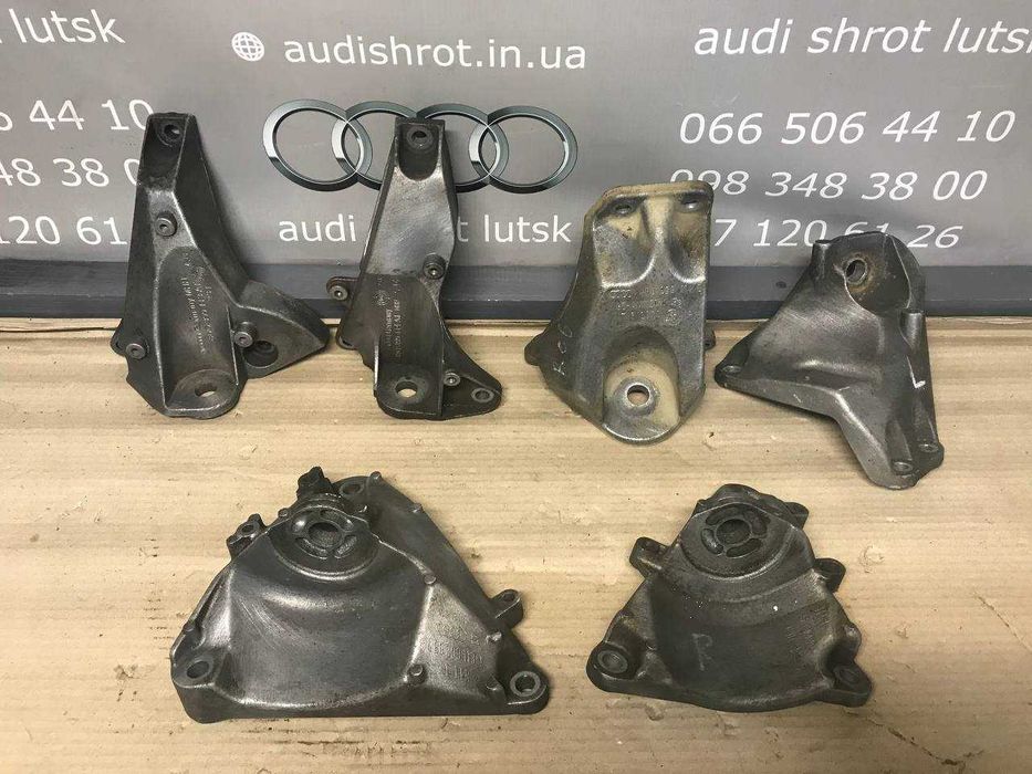Кронштейн коробки передач Audi A6 C5 C6 акпп варіатора лапа кріплення