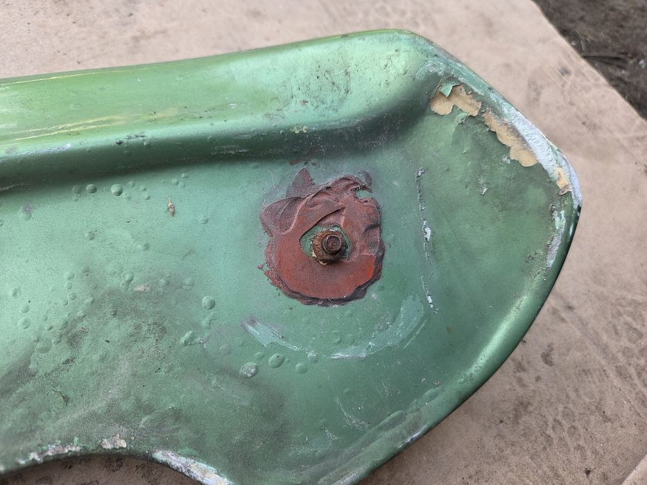 Lotka klapy vw golf 4