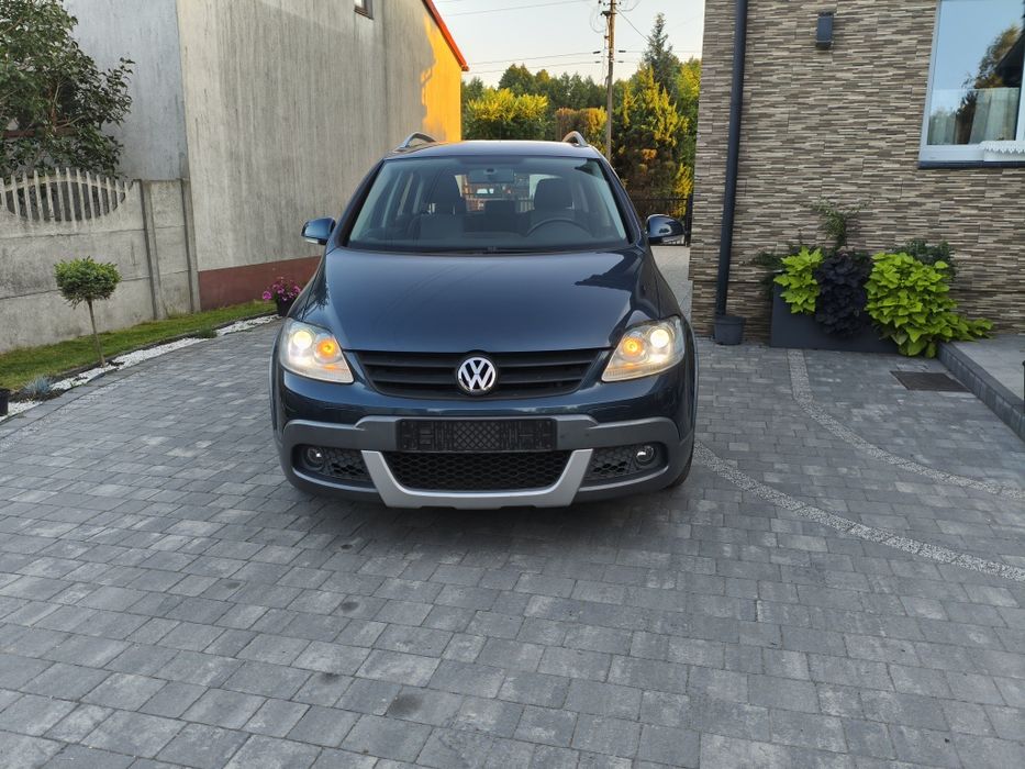 Golf plus cross 1,6mpi super stan