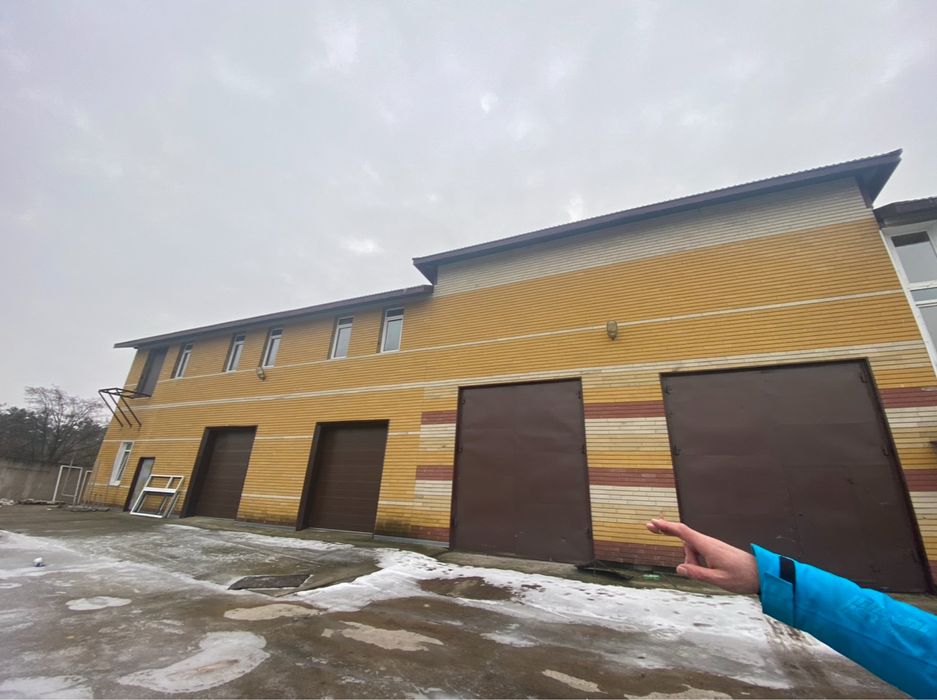 Оренда складських, офісних приміщень, Вишгород, вода, світло, ремонт.