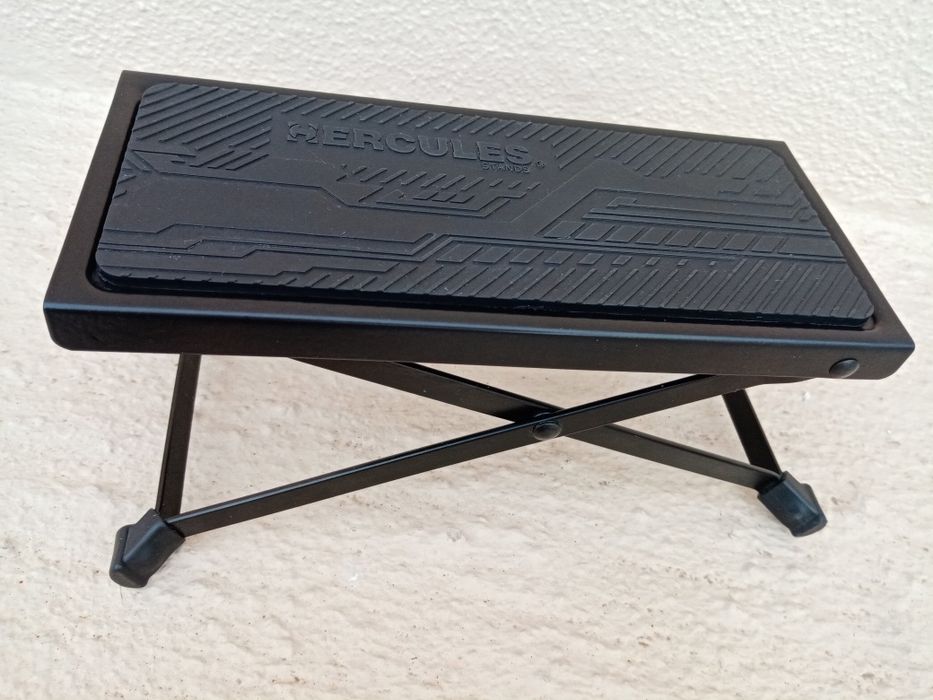 Apoio de pé de guitarra novo