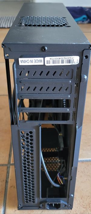 Gabinete Torre PC - NOX