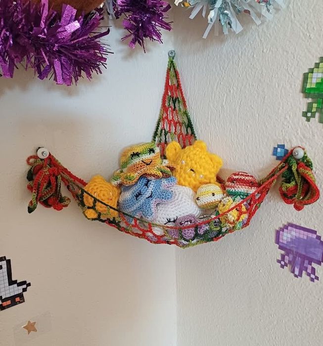 Rede de organização de peluches/brinquedos em crochet (Feito à mão)