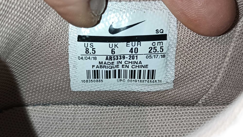 Damskie sneakersy NIKE AIR FORCE 1 SAGE LOW r.40 skóra st.bardzo dobry