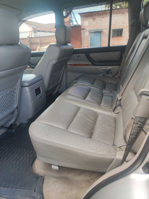 Продам Land Cruiser 100