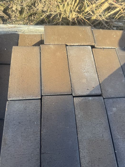 Cegła……………………………….