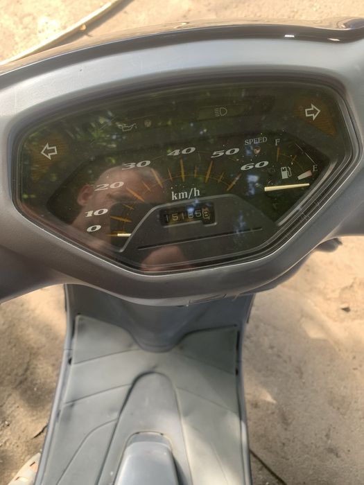 Хонда леад АF48 скутер мопед 80кубів.