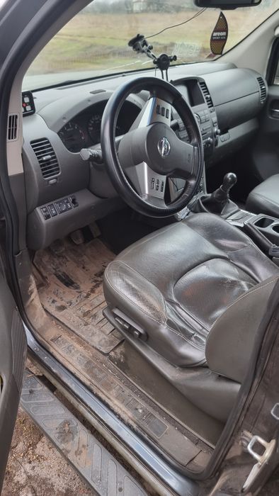 Нісан навара д40 2011р