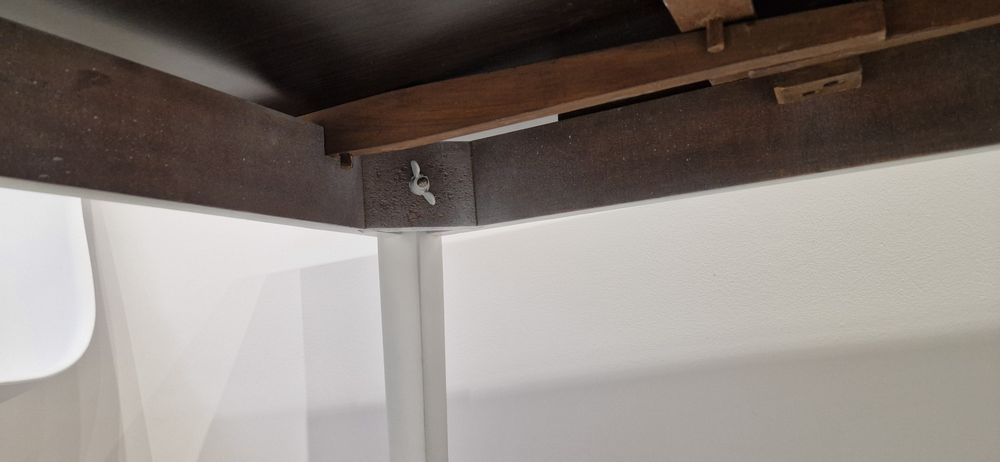 Stół rozkładany do salonu, kuchni