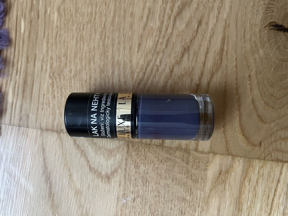 Lakier do paznokci city look