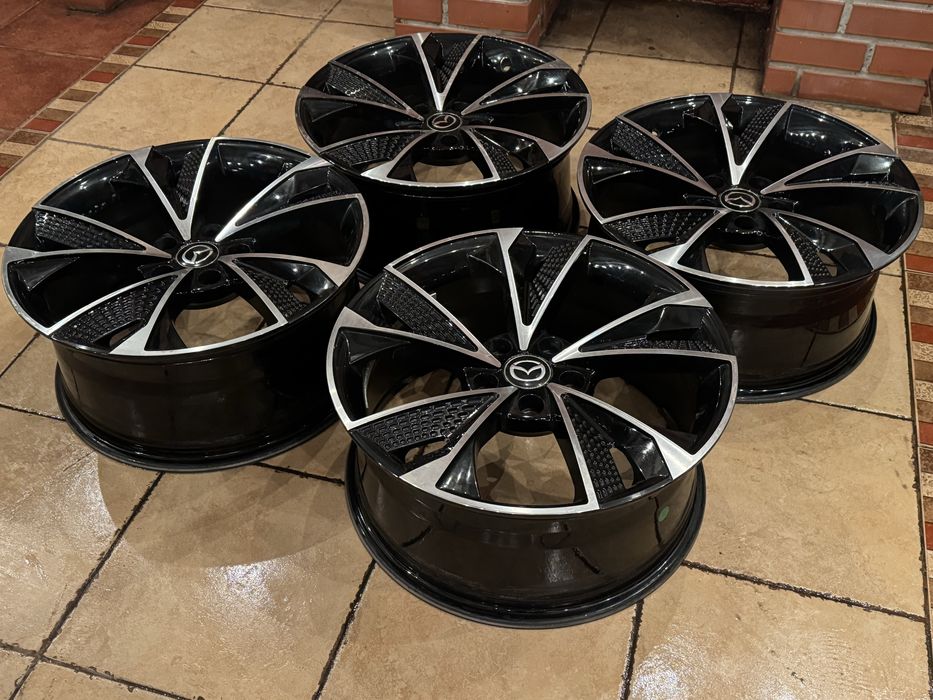 Диски R18 5x114.3 как новые Mazda Toyota Lexus Nissan Honda Kia Tesla