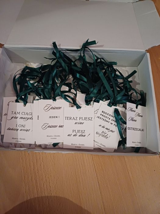 Zawieszka na butelkę