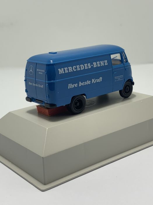 Mercedes L 319 Brekina escala 1/87