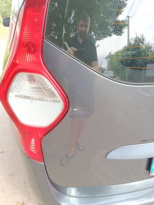 Dacia Lodgy 2013