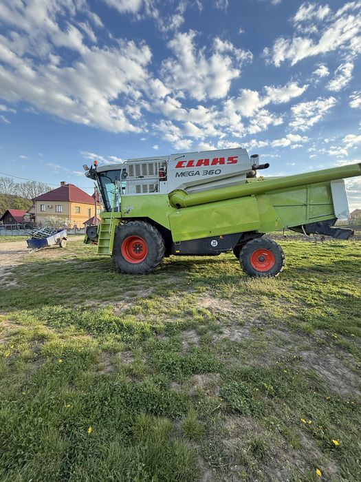 Комбаін зернозбиральний Claas Mega 360