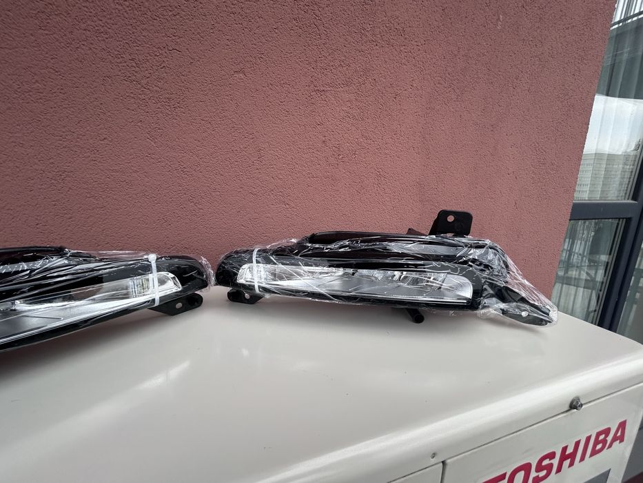 Протитуманні фари Land Rover Discovery Sport Range Rover Evoque евок