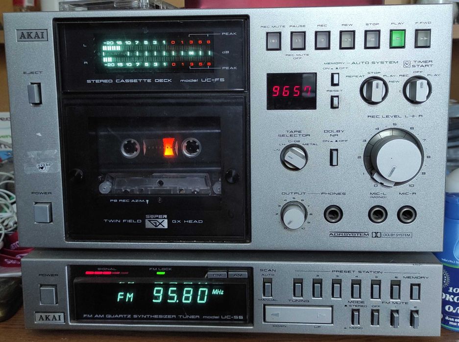 AKAI UC RC 5 . UC S5 дека + тюнер