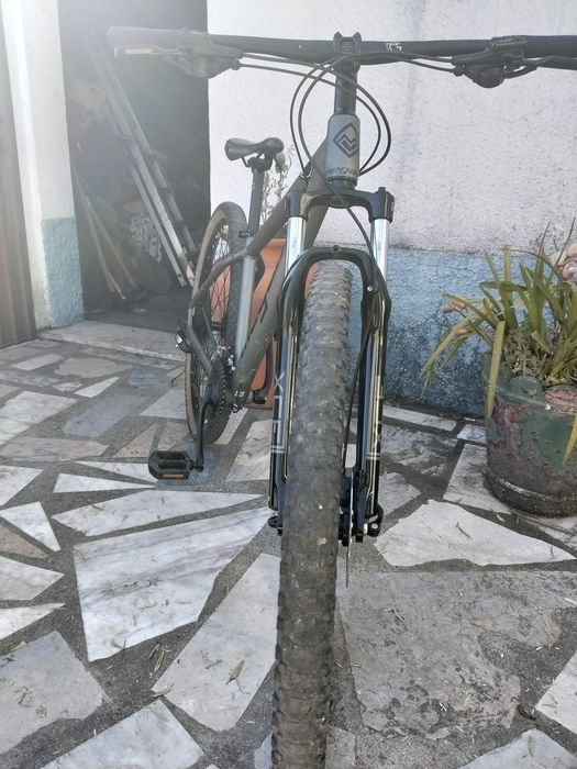 Bicicleta megamo