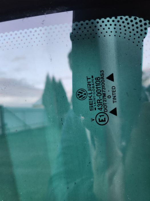 Скло VW T4 AS3 Caravelle VW T4 Multivan (фотохром)