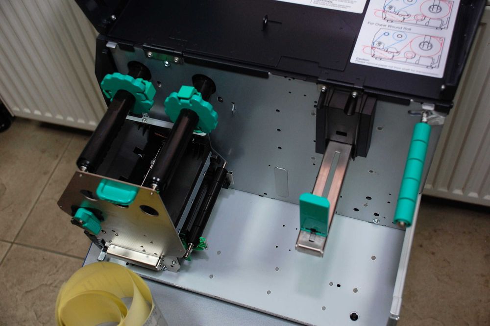 TOSHIBA B-EX4 промисловий принтер етикеток 305мм/с, Ethernet 101мм