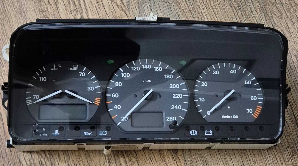 Licznik Zegary VW PASSAT B4 (93-97r.) 2,8 VR6 Oryginalny MOTOMETER