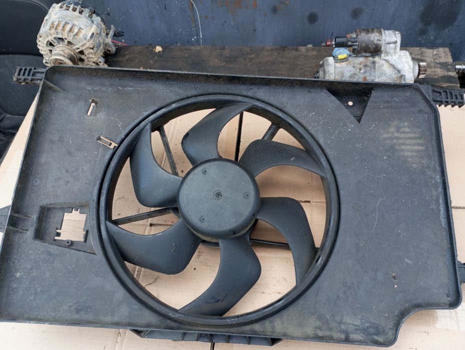 Вентилятор охолодження Renault Vel Satis Рено Вел сатіс