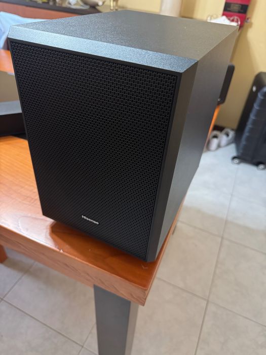 Soundbar Hisense AX5100G 5.1 (Dolby Atmos) – Como Nova
