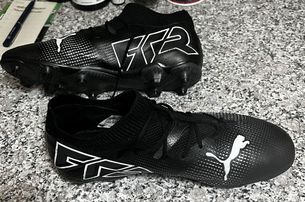 Chuteiras Puma Future 8 - criança nr37