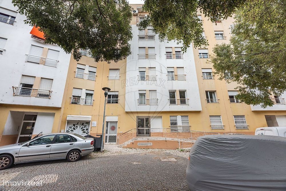 Apartamento T2 para venda — Benfica, Lisboa