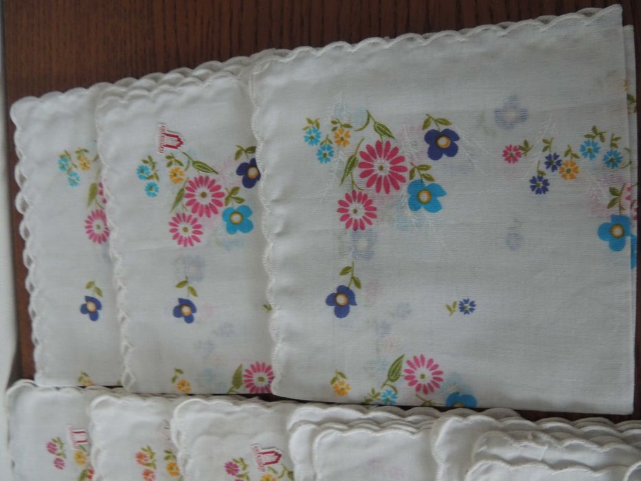 Nowe damskie chusteczki do nosa komplet 15 szt 100 % bawełna Vintage