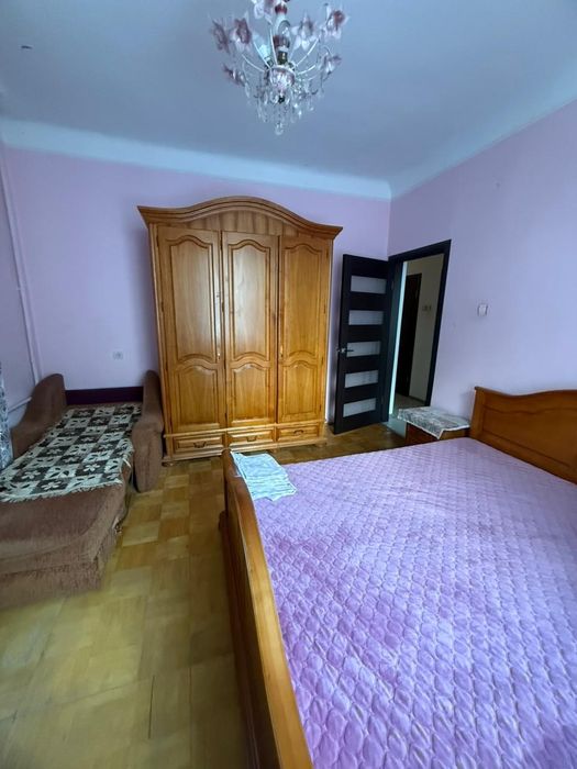 2- кімнатна квартира  в район Академії сухопутних військ ,, Стрийська.