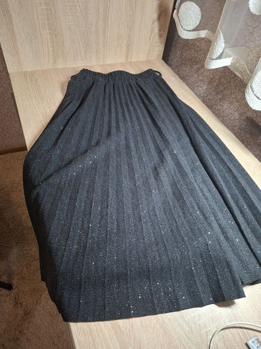 Спідниця міді пліссе