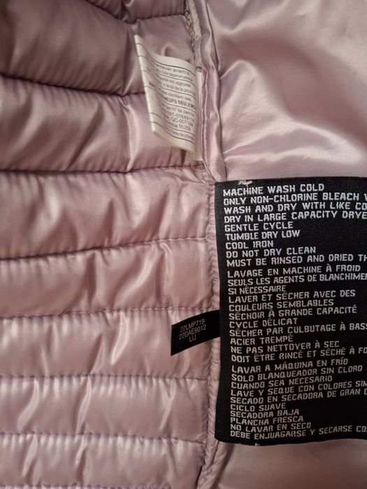 Куртка жіноча Guess m