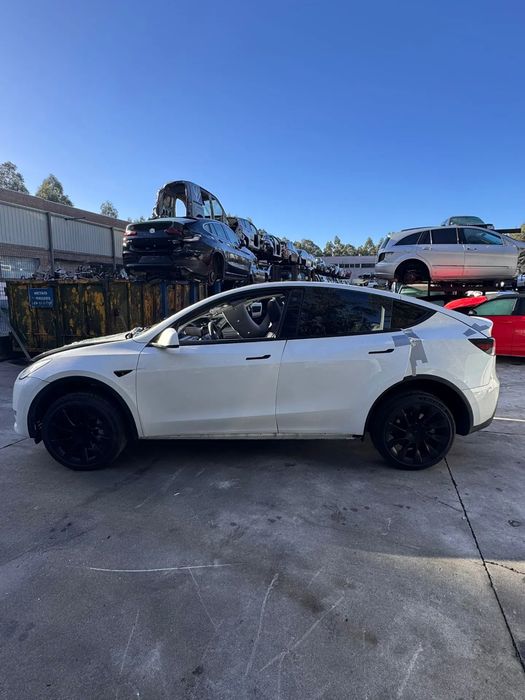 Para peças TESLA Model Y (5YJY)