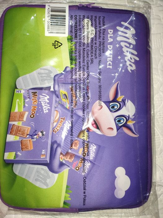 Etui na tablet / laptopa 15" kolorystyka MILKA