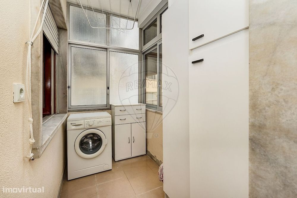 Apartamento T4 para arrendamento