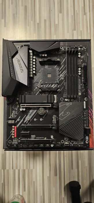 Płyta główna Gigabyte B550 Aorus Elite V2
