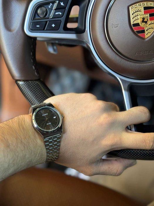 Годинники від бренду "CASIO"