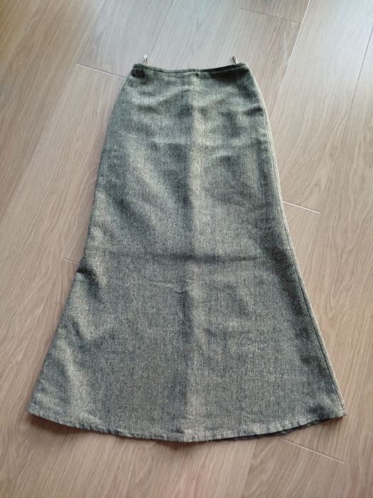 Spódnica z  wełną długa r.36