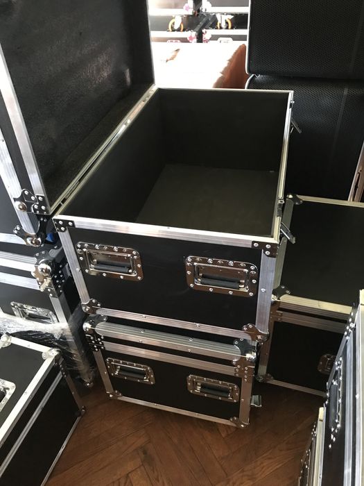 Рековий кейс,рэковый кейс,для beam r7 r9 r10