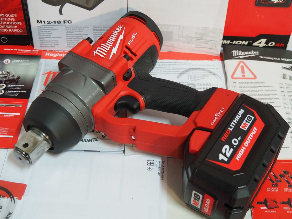 Zestaw klucz udarowy 1'' moc 2400Nm MILWAUKEE M18 ONEFHIWF +AKU 12Ah