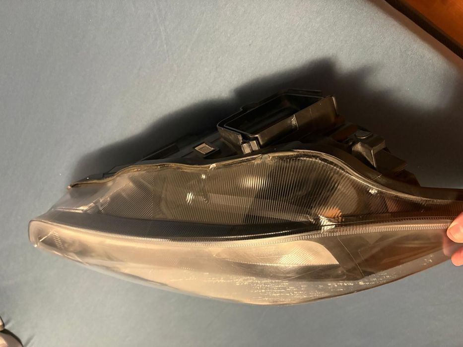 Farol Principal Ford Focus lado esquerdo ORIGINAL VARROC !