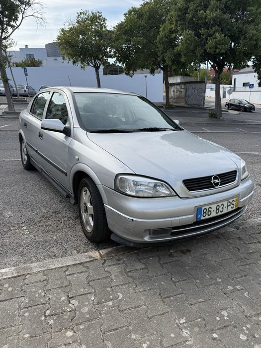 Opel Astra — fotografia 2