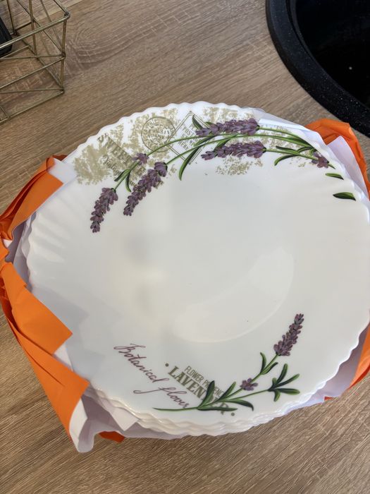 Тарелки новые прованс