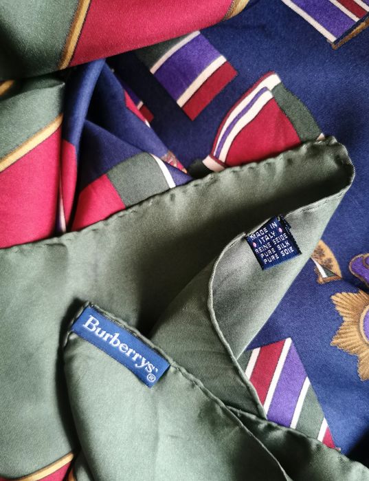 BURBERRYS jedwabna apaszka