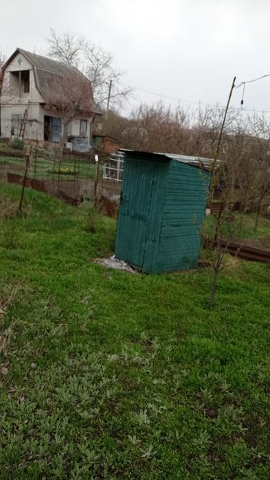 Продам свой  дачный участок 6 сот, в сторону с Любимовка